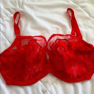 Wacoal Red Rose Bra 32DDD Stunning (Gently washed)